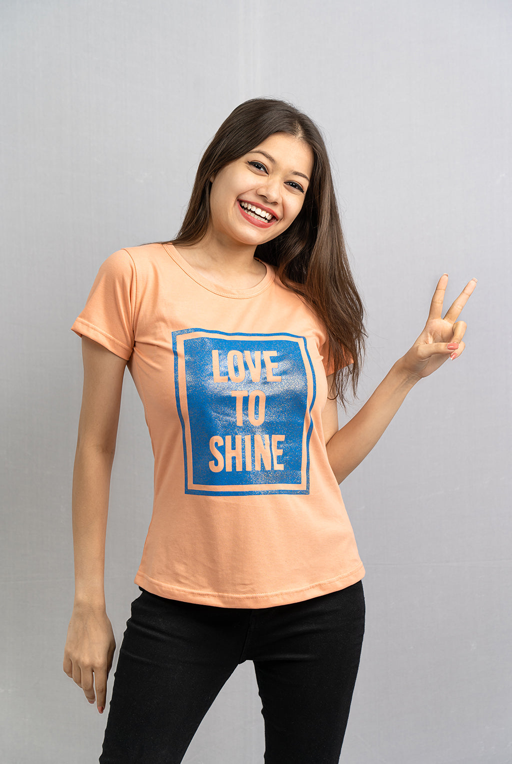 Women Round NeckLove To Shine Cotton T-Shirt